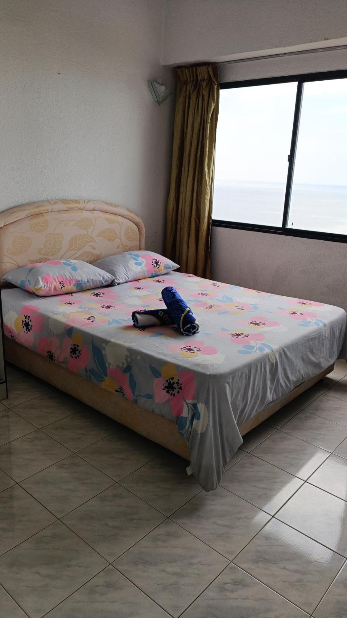 The Barn Private Home @ Sri Sayang Apartment Бату Феринги Екстериор снимка